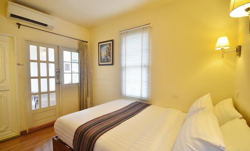 Bed and Breakfast I'M Happy Чиангмай Экстерьер фото