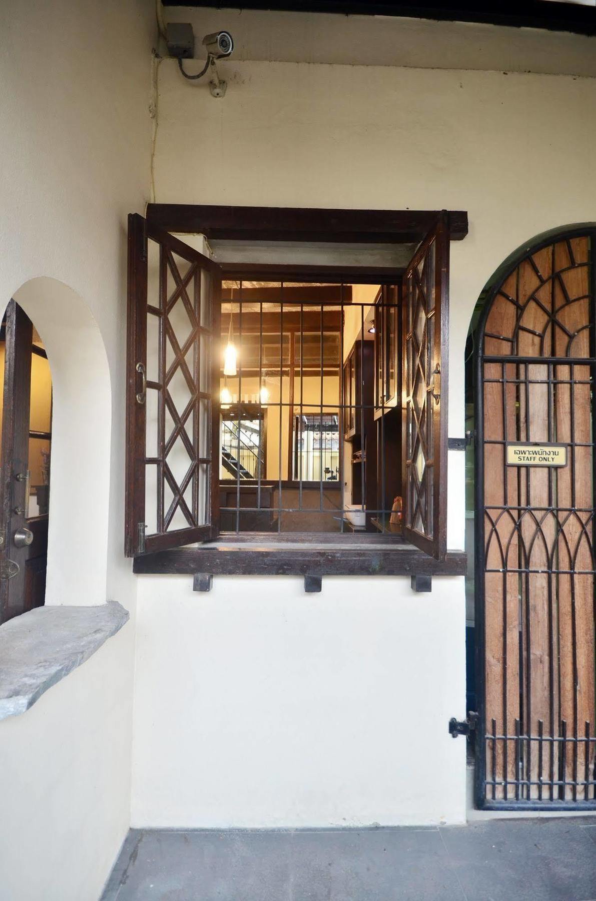 Bed and Breakfast I'M Happy Чиангмай Экстерьер фото